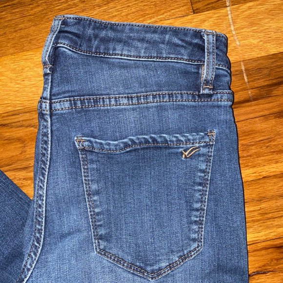 LAST CHANCE - William Rast Jeans Size 24 - Picture 2 of 7